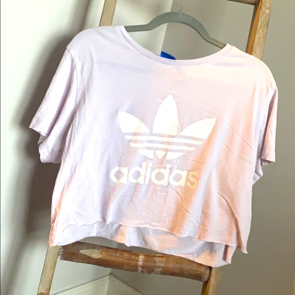 CUT DISTRESSED ADIDAS CROP